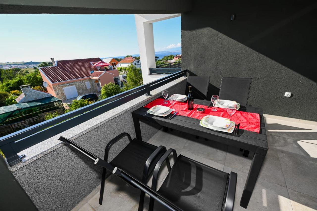 Apartments Astoria Vir Zewnętrze zdjęcie